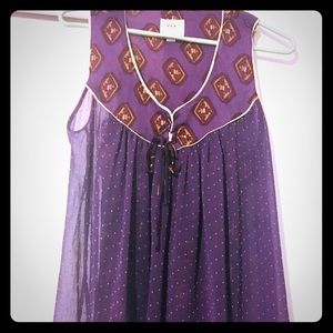 Sleeveless blouse